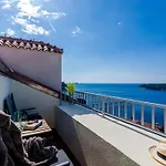 Appartement Amorino Of - One Bedroom With Balcony And Sea View *