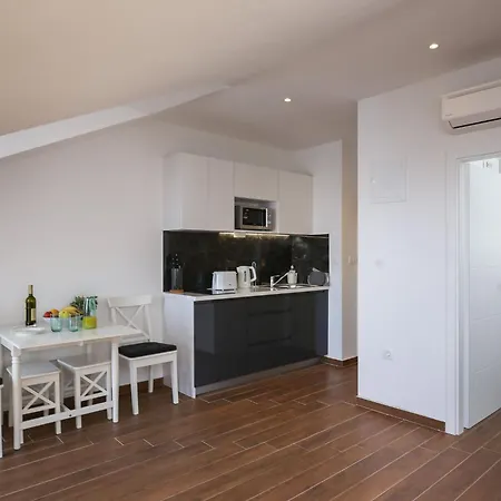 Apartment Amorino Of - One Bedroom With Balcony And Sea View Dubrovnik