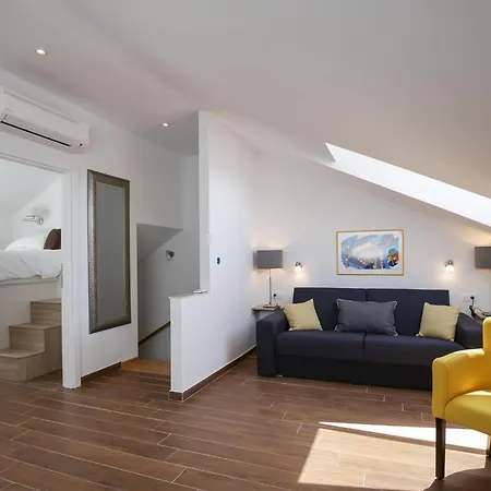 Amorino Of - One Bedroom With Balcony And Sea View