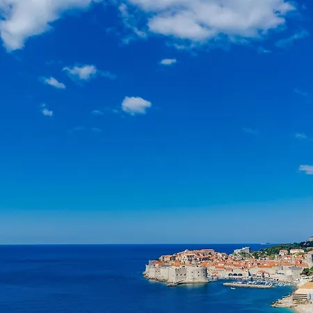 Appartement Amorino Of - One Bedroom With Balcony And Sea View *