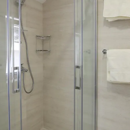 公寓 Amorino Of - One Bedroom With Balcony And Sea View